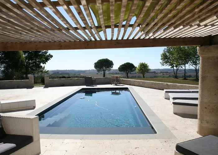 Gers Pool And Panorama * La Romieu